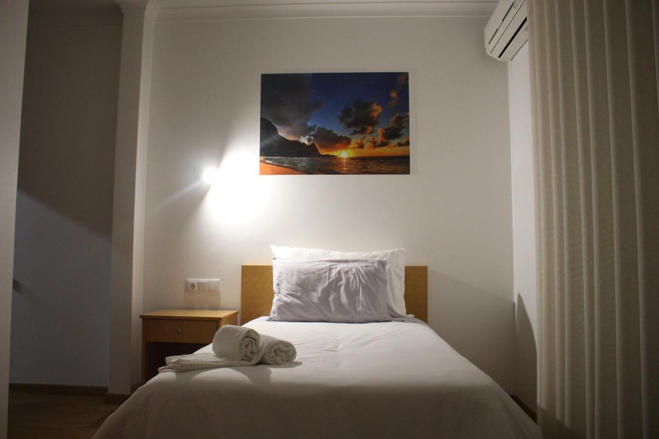 Hotel Solar Da Charneca レイリア エクステリア 写真