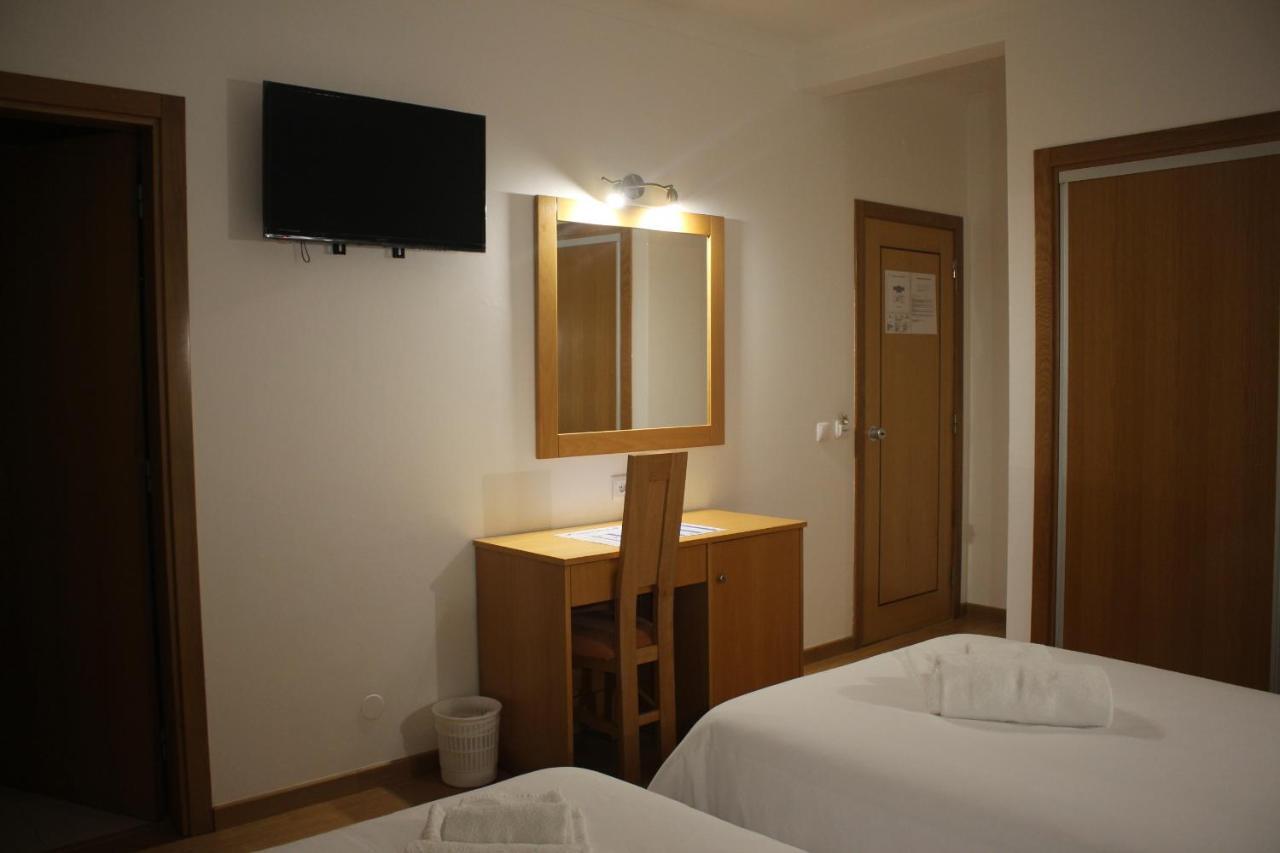 Hotel Solar Da Charneca レイリア エクステリア 写真