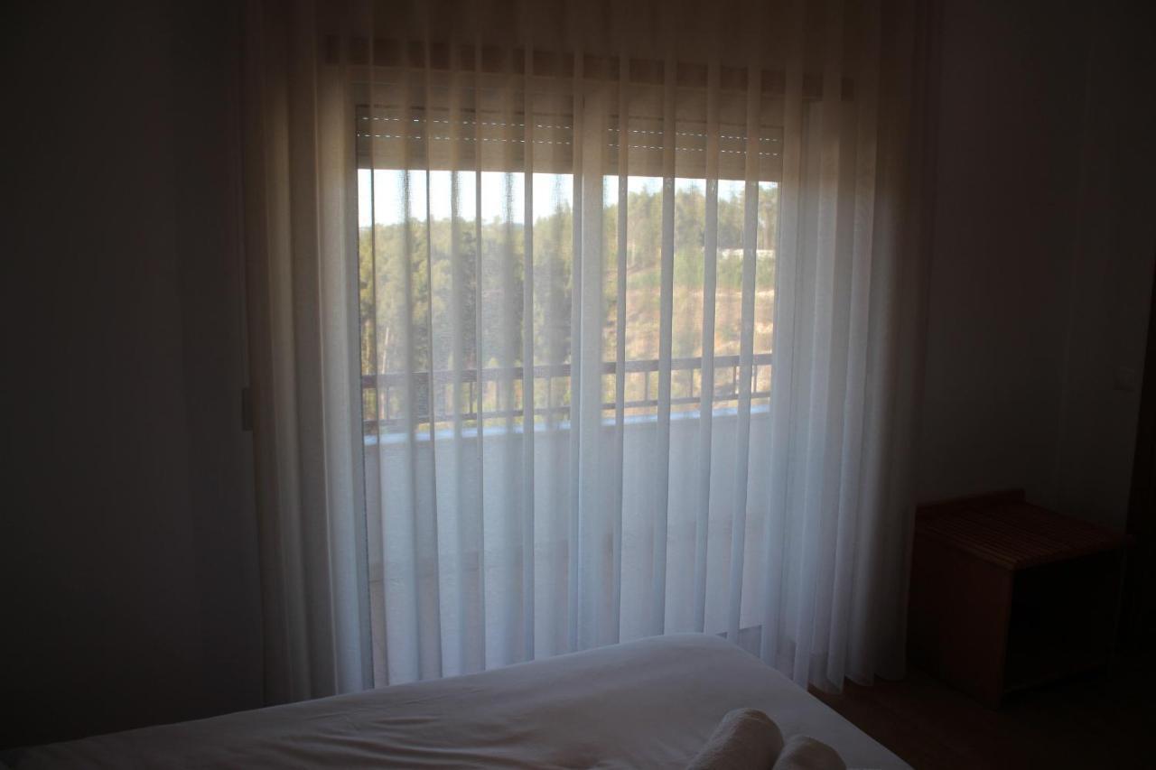Hotel Solar Da Charneca レイリア エクステリア 写真