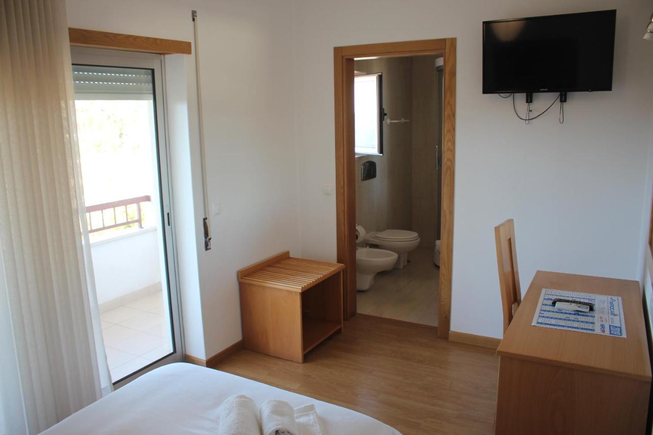 Hotel Solar Da Charneca レイリア エクステリア 写真